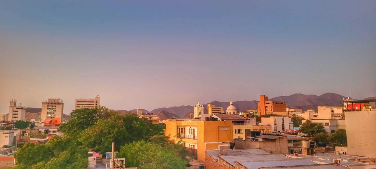 Hostel Santa Marta Luaran gambar